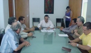 Carlos Salazar, presidente de la Fundación Ucol, dio a conocer los avances del periodo junio-agosto, ante miembros del Consejo Directivo