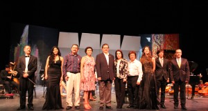 Se contó con la distinguida presencia del rector de la Universidad de Colima, Eduardo Hernández Nava y su esposa, Alicia López de Hernández, quienes disfrutaron del Concierto de Gala